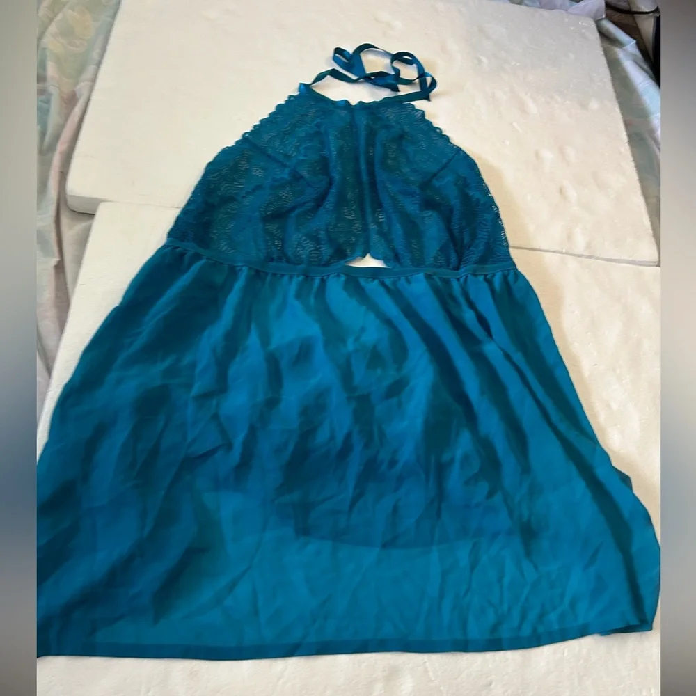 Cacique NWT teal 2 piece lingerie set matching teddy and thing lace